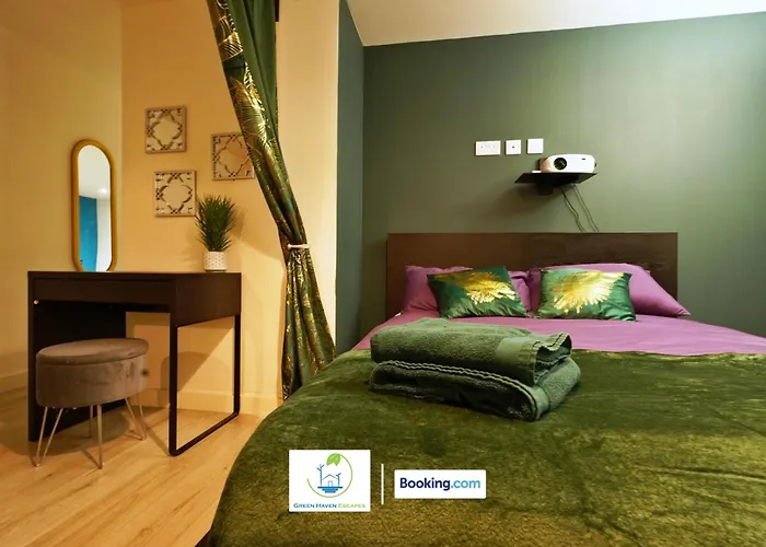 New Luxury Nyc Style Loft With Cinema Room By Green Haven Escapes In Bradford